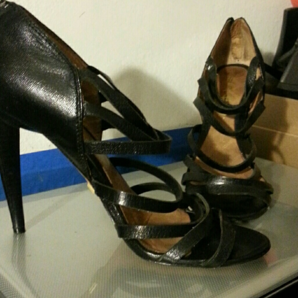 "LAMB" Gwen Stefani black high heels.